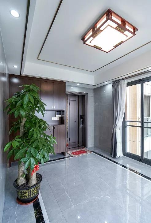 150㎡新中式與愛(ài)馬仕橙的碰撞，感受古典與現(xiàn)代交融的詩(shī)情畫(huà)意